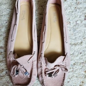Michael Kors size 8.5 pale pink leather loafers
